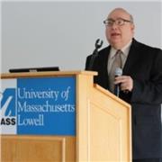 Soy dinamico y me gusta enseñar temas utiles y practicos.